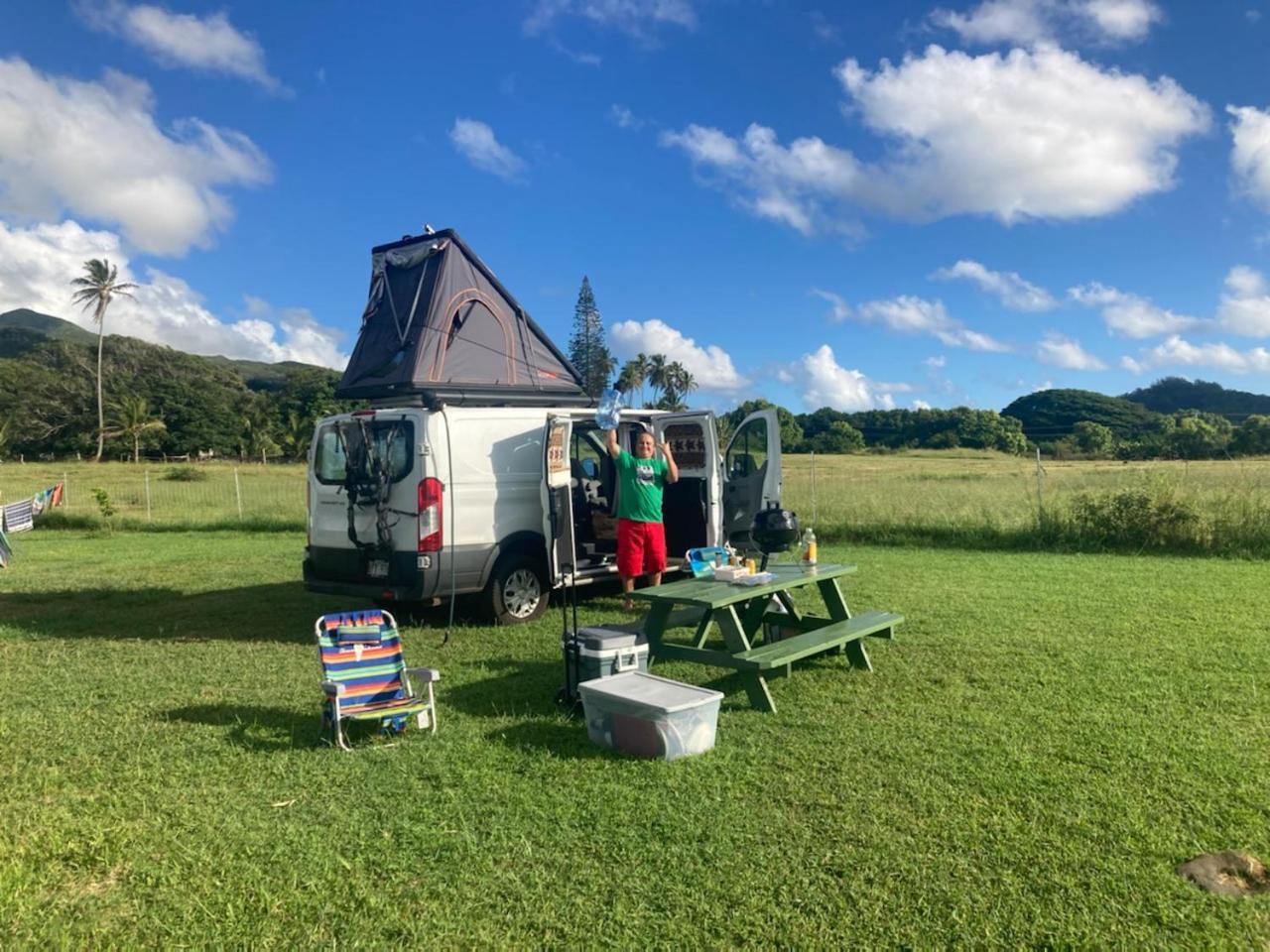Campcar Maui Jeeps Suvs Hybrid Camper Van Rentals With Equipment And Travel Advice カフルイ エクステリア 写真